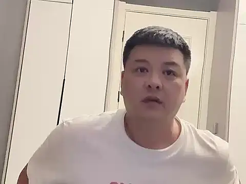 zhang1118 online show from July 1, 8:08 pm