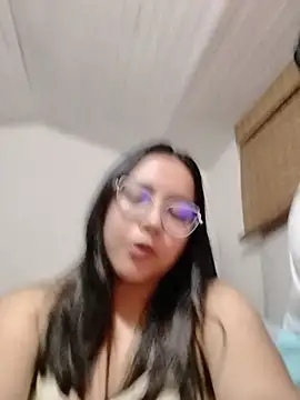 nanamisum online show from July 1, 4:47 am