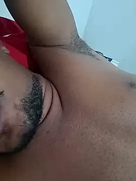 Snapshot of Richard0103 chatting on July 1, 4:29 pm Richard0103 online show from July 1, 4:29 pm
