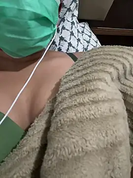 nudemee online show from July 5, 11:17 am