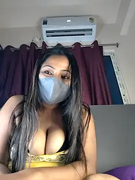 hey evaaa online show from July 18, 6:34 pm
