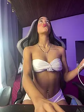 Snapshot of sex_sofia1 chatting on July 21, 9:28 pm sex sofia1 online show from July 21, 9:28 pm