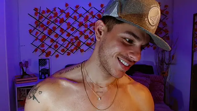  Juan023  online show from July 7, 7:23 am