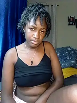 Snapshot of boobqueen15 chatting on July 4, 10:16 pm boobqueen15 online show from July 4, 10:16 pm