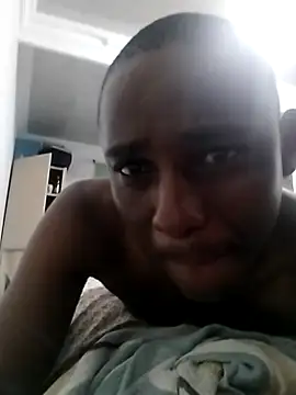 Snapshot of Pretoriacuteguy chatting on July 7, 8:24 pm Pretoriacuteguy online show from July 7, 8:24 pm