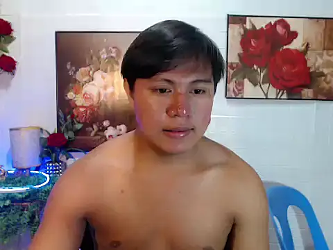 Snapshot of urhunky_ivanx chatting on July 11, 4:53 pm urhunky ivanx online show from July 11, 4:53 pm