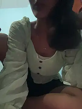 Ex priya4 online show from July 4, 2:01 pm