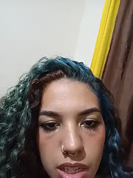 JadeSolari online show from July 15, 12:27 am