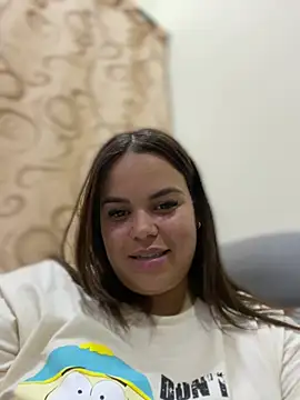 AliceStarshine online show from March 18, 2:04 am