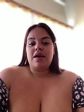 AliceStarshine online show from March 21, 3:02 pm