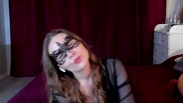 Snapshot of KatherineNoir chatting on July 5, 3:41 pm KatherineNoir online show from July 5, 3:41 pm
