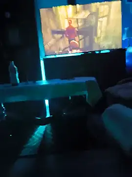 Snapshot of Malutka33677 chatting on July 13, 8:22 pm Malutka33677 online show from July 13, 8:22 pm