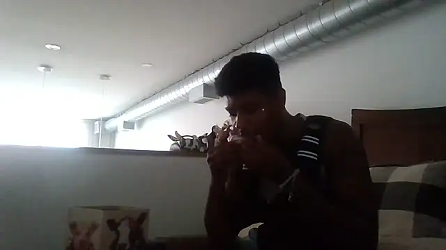Bigtreatofficial online show from July 21, 9:17 pm