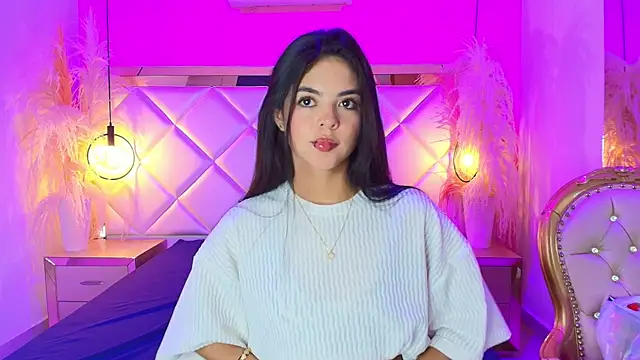 Snapshot of Dollyhappyy chatting on July 9, 5:28 pm Dollyhappyy online show from July 9, 5:28 pm