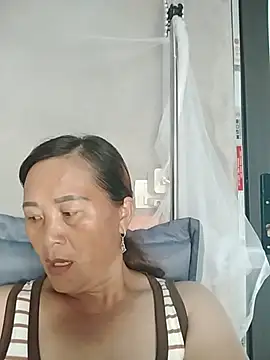 Snapshot of Kee_pys chatting on July 8, 7:57 am Kee pys online show from July 8, 7:57 am