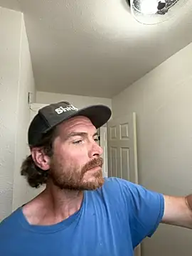 The Handyman and his Girl online show from July 7, 9:30 pm