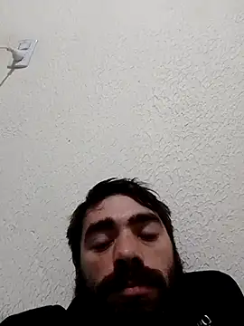 Snapshot of Luc0550 chatting on July 9, 10:58 pm Luc0550 online show from July 9, 10:58 pm