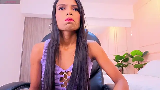 alana salazar online show from July 13, 7:27 pm