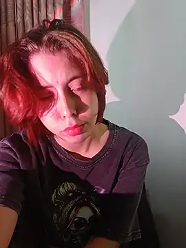 Snapshot of Alma_44 chatting on July 21, 12:57 am Alma 44 online show from July 21, 12:57 am