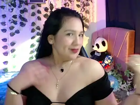 Snapshot of IVYGRETA chatting on July 17, 4:41 am IVYGRETA online show from July 17, 4:41 am