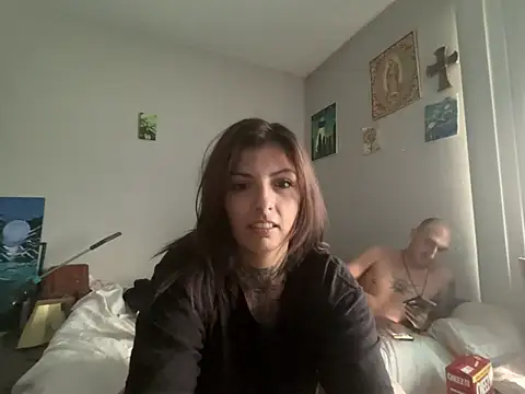 Snapshot of KnightMagick chatting on July 29, 1:31 pm KnightMagick online show from July 29, 1:31 pm
