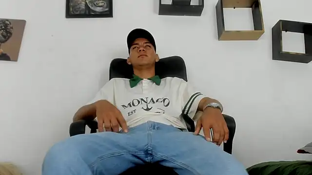Snapshot of jacob_twink1 chatting on July 11, 3:15 pm jacob twink1 online show from July 11, 3:15 pm