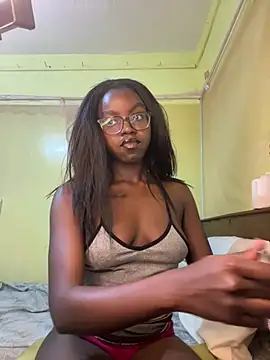 Snapshot of Ebonymuse chatting on July 21, 1:57 pm Ebonymuse online show from July 21, 1:57 pm