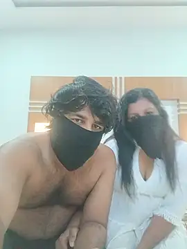 Snapshot of Fantacycouples chatting on July 19, 8:12 pm Fantacycouples online show from July 19, 8:12 pm
