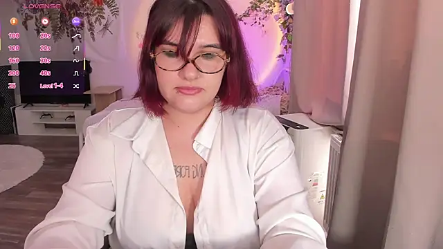 Snapshot of TinaColad chatting on July 15, 4:56 pm TinaColad online show from July 15, 4:56 pm