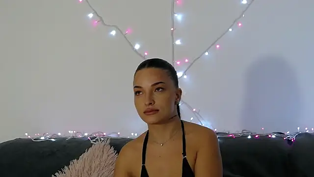Snapshot of BiancaaVitale chatting on July 14, 7:57 am BiancaaVitale online show from July 14, 7:57 am