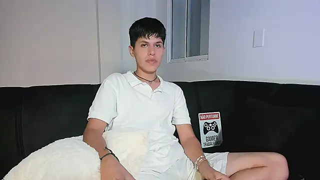 Snapshot of Andrew_Conner chatting on July 20, 1:31 am Andrew Conner online show from July 20, 1:31 am
