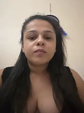Snapshot of laisagauchinha chatting on July 14, 6:18 am laisagauchinha online show from July 14, 6:18 am