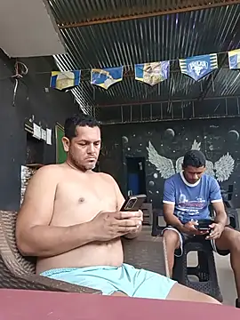 Snapshot of monsterpig29 chatting on July 22, 1:47 pm monsterpig29 online show from July 22, 1:47 pm