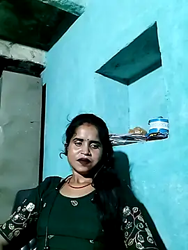 Simran Love143 online show from July 20, 5:48 pm
