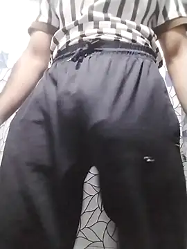 Snapshot of hot_dickbig chatting on July 22, 4:43 pm hot dickbig online show from July 22, 4:43 pm