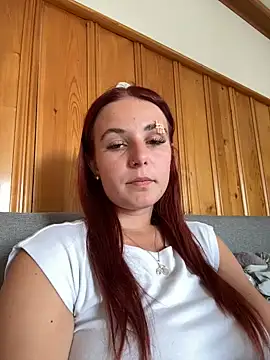 Nina-Sophie online show from July 23, 4:05 pm
