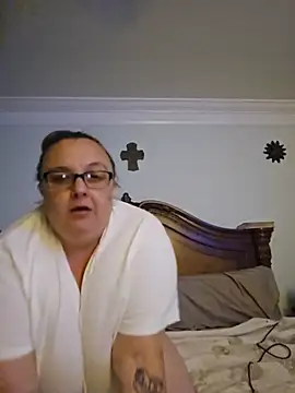 Snapshot of OurDirtyLilSecret88 chatting on July 20, 1:53 am OurDirtyLilSecret88 online show from July 20, 1:53 am