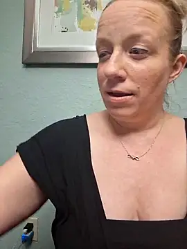 XxMs StarzxX online show from February 14, 6:34 am