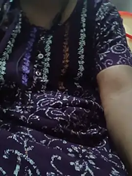 MoonLightMeena online show from July 26, 4:47 pm