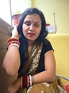 Snapshot of Hotbhabhi882 chatting on July 20, 3:32 am Hotbhabhi882 online show from July 20, 3:32 am