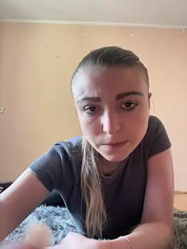 Snapshot of Jeni-angel chatting on July 22, 9:12 am Jeni-angel online show from July 22, 9:12 am