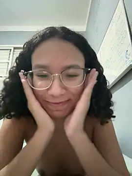 Snapshot of Cristiane2008 chatting on July 21, 10:23 pm Cristiane2008 online show from July 21, 10:23 pm