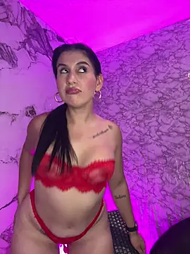Snapshot of catalina__blake chatting on August 7, 8:11 pm catalina blake online show from August 7, 8:11 pm