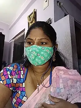Snapshot of sexy_vijaya chatting on July 29, 8:12 am sexy vijaya online show from July 29, 8:12 am