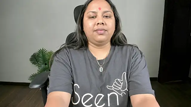 Snapshot of mohini_soul65 chatting on July 20, 3:03 pm mohini soul65 online show from July 20, 3:03 pm