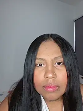 Snapshot of Sasha-rodriguez chatting on July 25, 9:01 pm Sasha-rodriguez online show from July 25, 9:01 pm