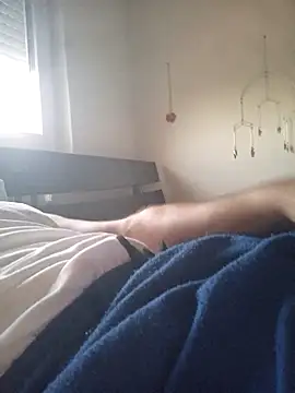 Snapshot of zvonkooo chatting on July 23, 3:37 am zvonkooo online show from July 23, 3:37 am