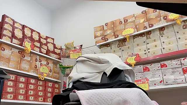 Katy Bae online show from April 24, 5:10 am