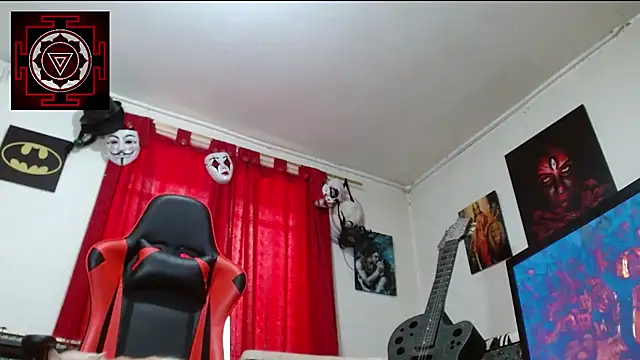 Snapshot of Amanda_Valeska chatting on March 9, 5:39 pm Amanda Valeska online show from March 9, 5:39 pm