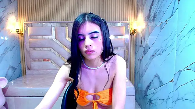 kimberly r  online show from August 5, 1:14 pm